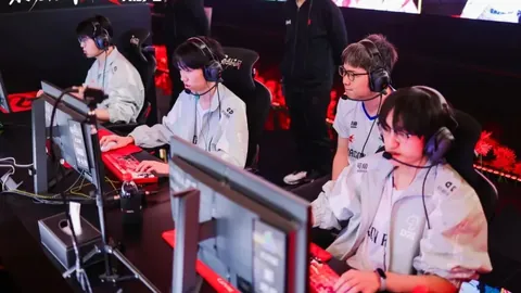 今早哥甲解析：王牌早餐大乐透期号专家质合推荐前区十码